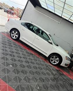 فولكسفاغن باسات